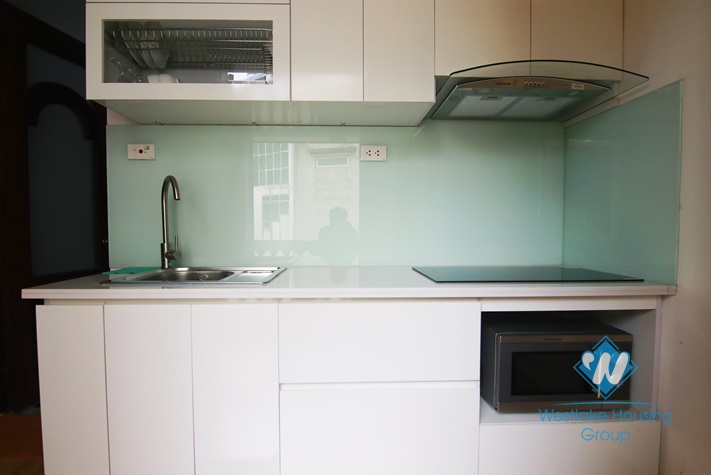New studio for rent in Xuan Dieu street, Tay Ho district, Hanoi